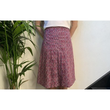 Pleated Skirt Lea with...